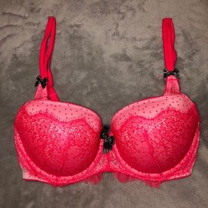 Victoria's Secret Intimates & Sleepwear - Victoria’s Secret- push up lace bra Victoria's Secret Intimates & Sleepwear - Victoria’s Secret- push up lace bra